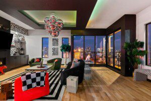 home - Eric Lewis - Nashville Stays